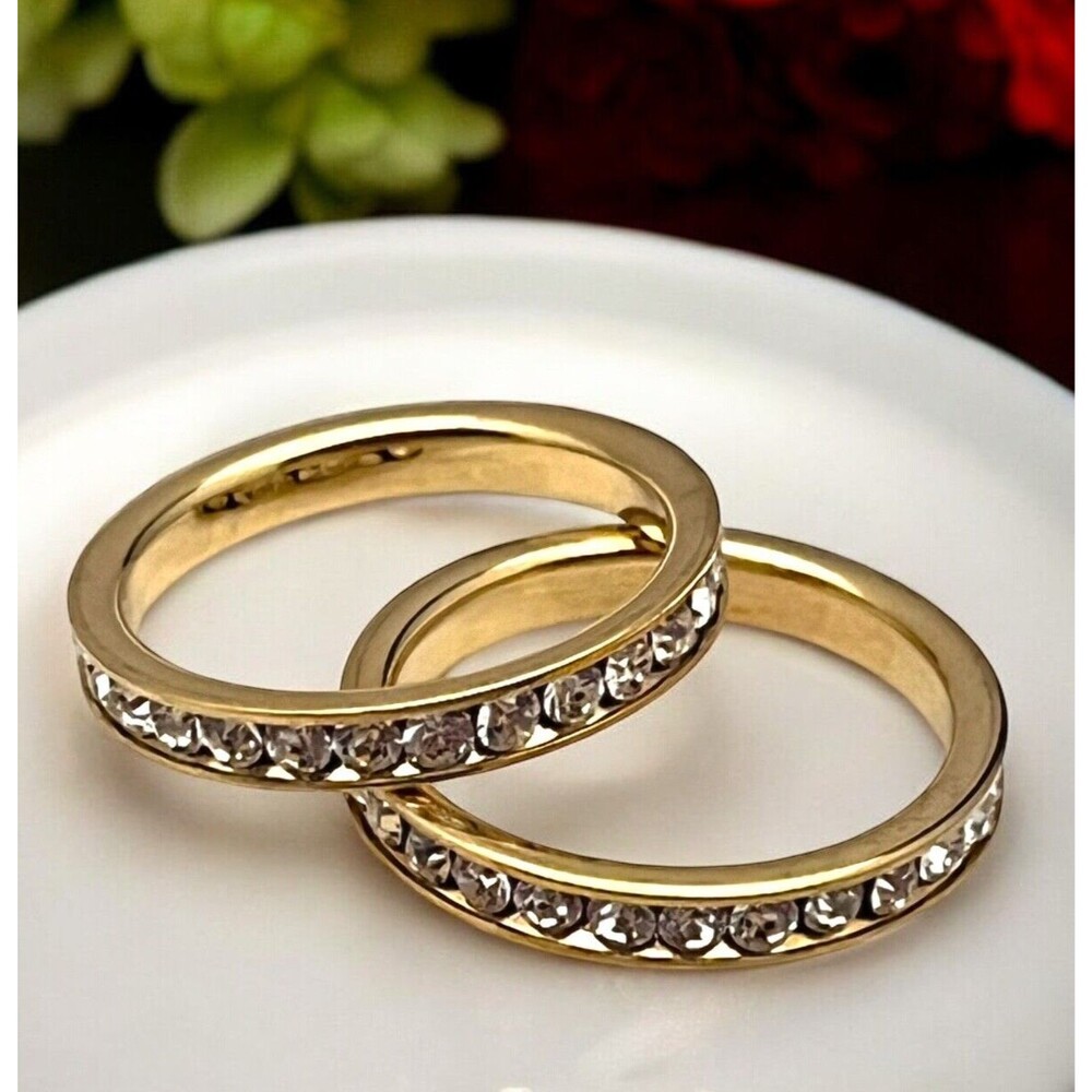 New Boutique Ring Size 6.5 Two Stackable Bands Gold Tone - 2P